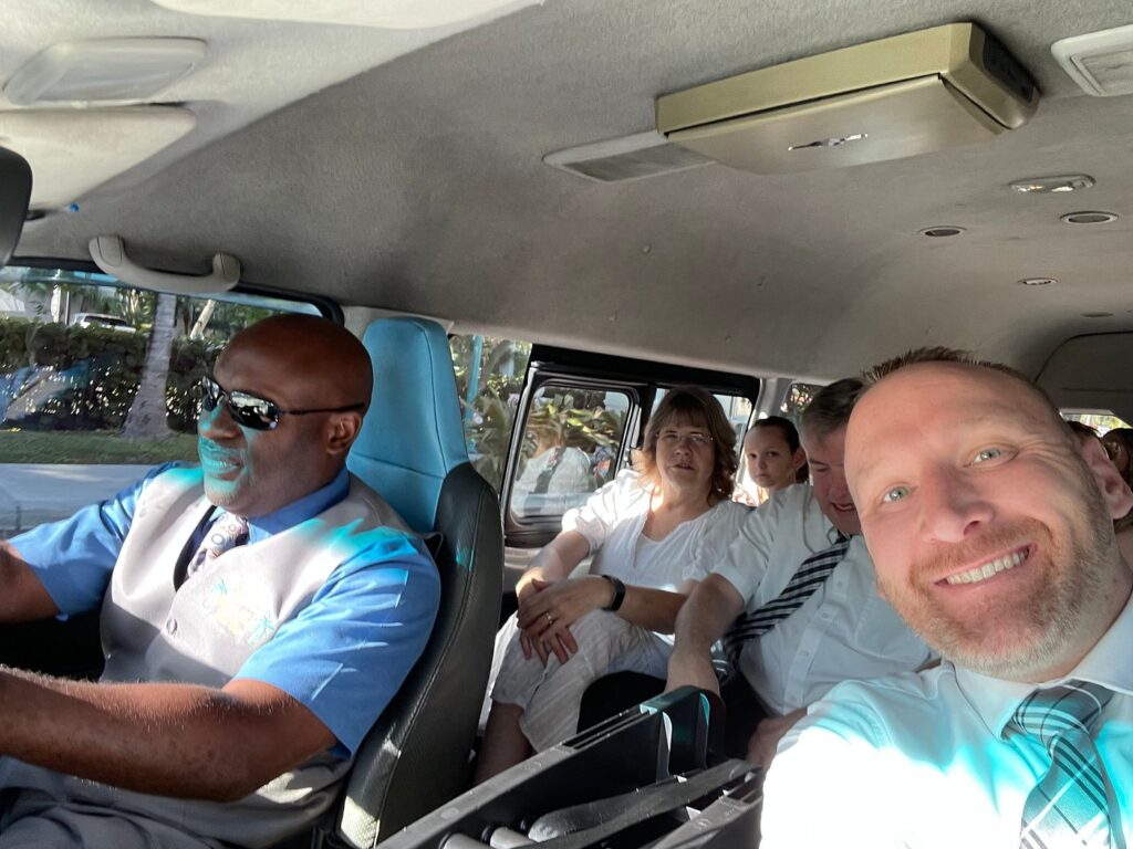 Nassau Airport Transfers