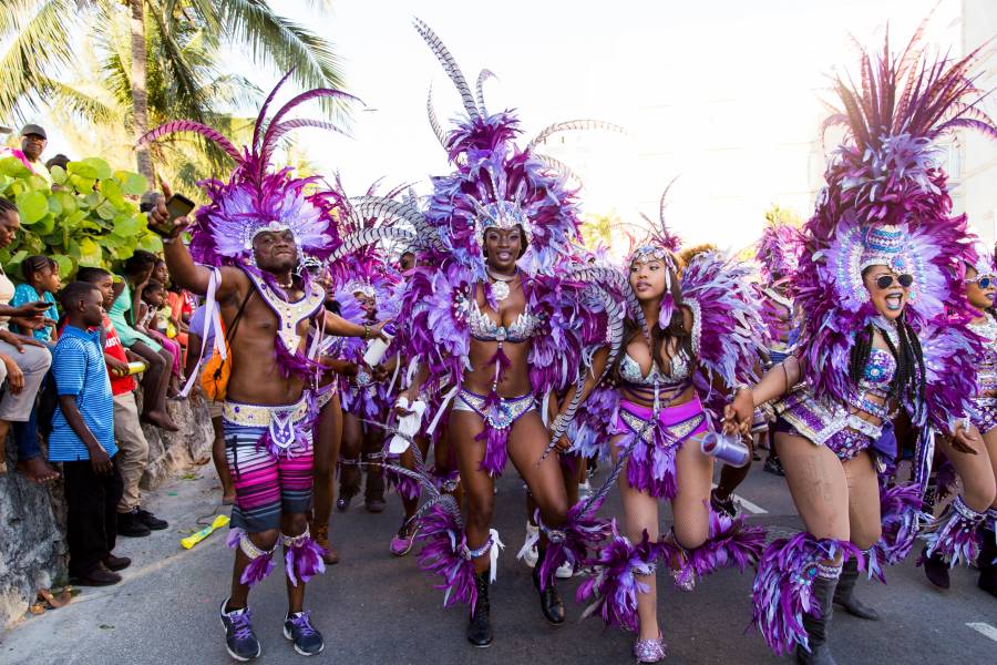 bahamas junkanoo